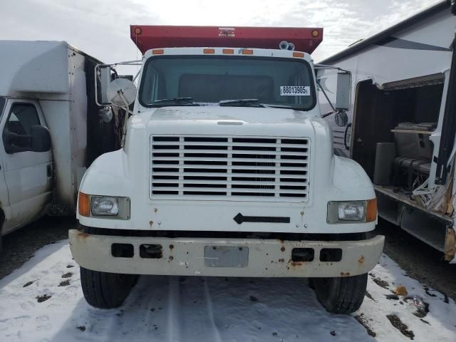 1999 International 4000 4900