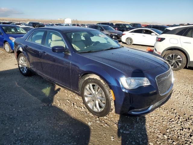 2015 Chrysler 300 Limited