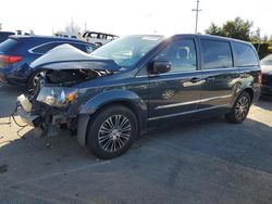 Chrysler Town & Country s Vehiculos salvage en venta: 2014 Chrysler Town & Country S