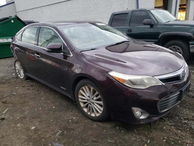 2013 Toyota Avalon Hybrid