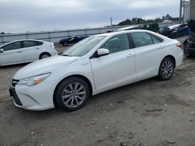 2017 Toyota Camry Hybrid