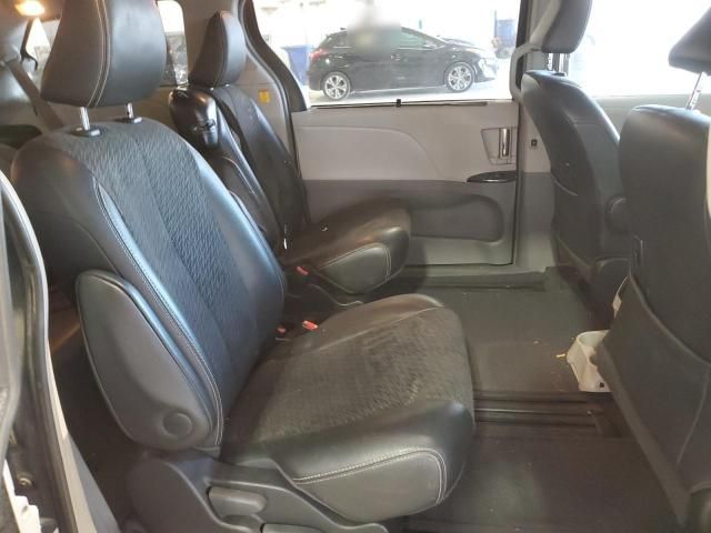 2012 Toyota Sienna Sport