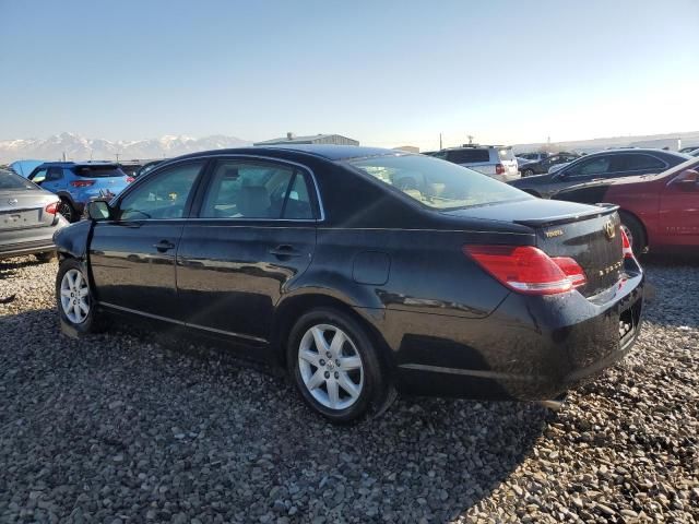 2005 Toyota Avalon XL