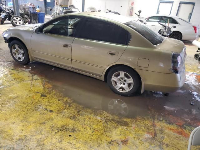 2003 Nissan Altima Base