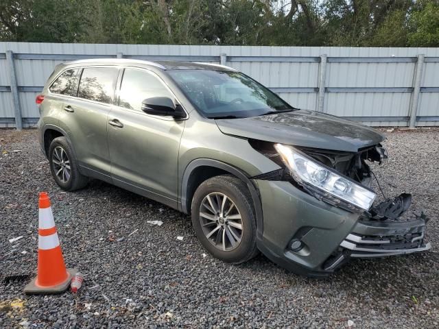 2018 Toyota Highlander SE