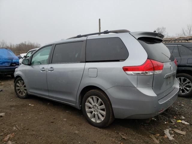 2013 Toyota Sienna XLE