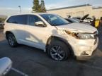 2016 Toyota Highlander LE