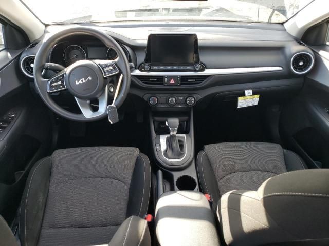 2024 KIA Forte LX