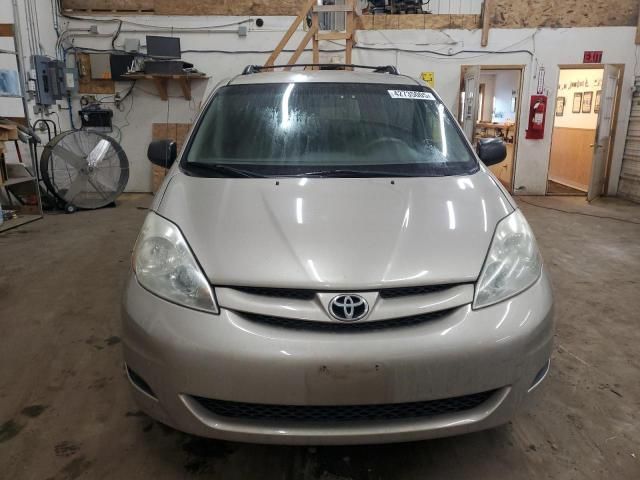 2006 Toyota Sienna CE