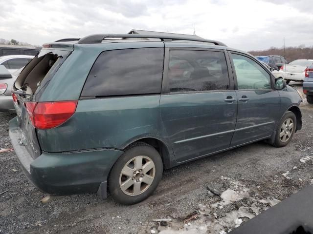 2005 Toyota Sienna CE