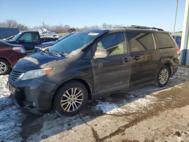 2011 Toyota Sienna XLE