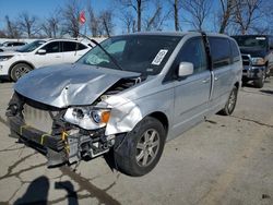 Carros salvage sin ofertas aún a la venta en subasta: 2011 Chrysler Town & Country Touring