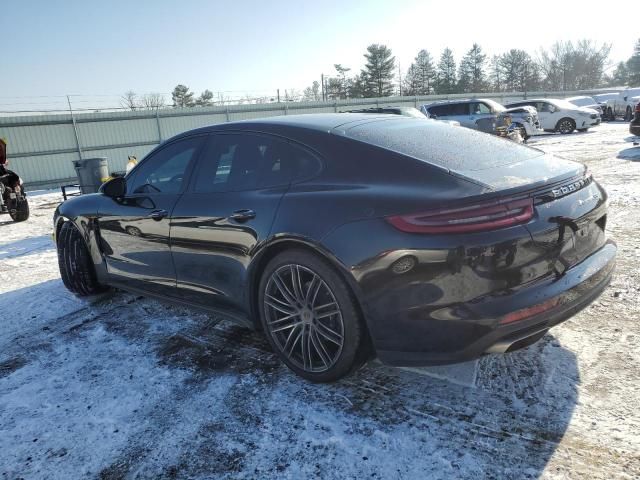 2018 Porsche Panamera 4