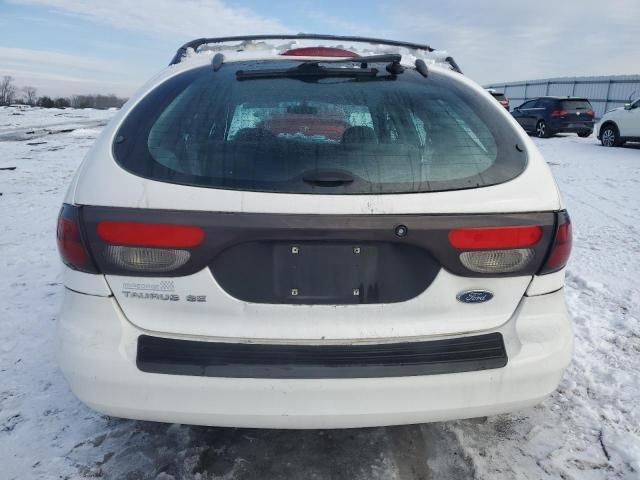 2005 Ford Taurus SE