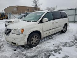 2010 Chrysler Town & Country Touring en venta en Glassboro, NJ