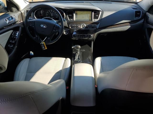 2016 KIA Cadenza Luxury