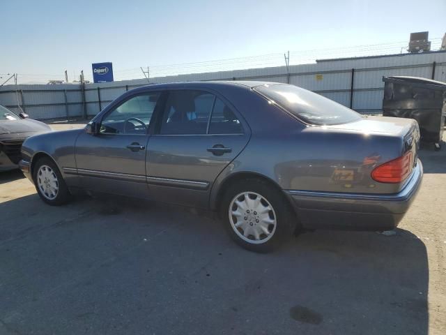 1998 Mercedes-Benz E 320