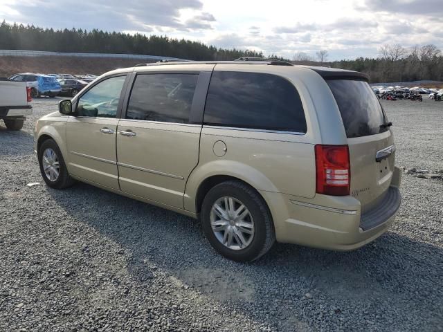 2010 Chrysler Town & Country Limited