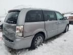 2014 Chrysler Town & Country Touring L