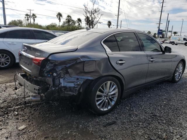 2021 Infiniti Q50 Luxe