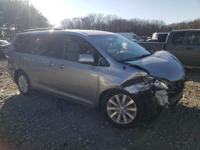 2014 Toyota Sienna LE