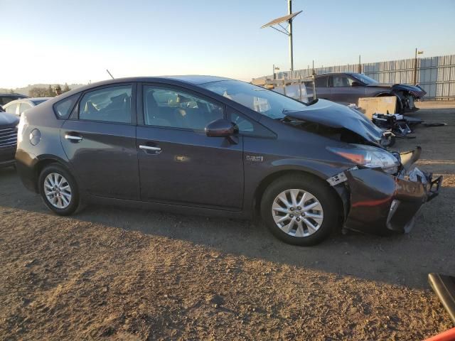 2014 Toyota Prius PLUG-IN