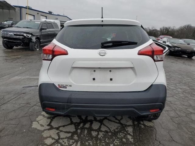 2019 Nissan Kicks S