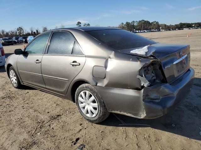 2005 Toyota Camry LE