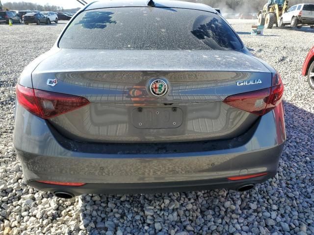 2018 Alfa Romeo Giulia TI Q4