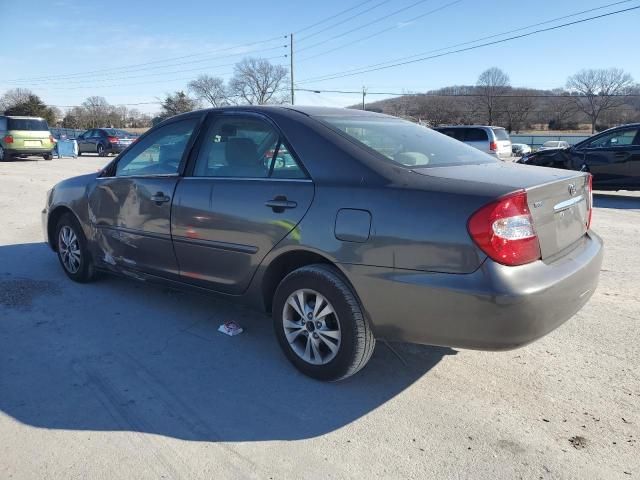 2004 Toyota Camry LE