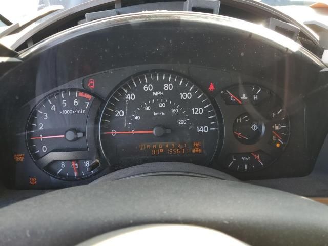 2004 Nissan Armada SE