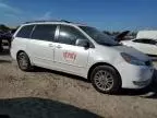 2005 Toyota Sienna XLE