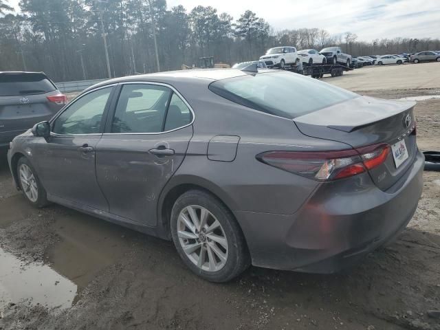 2022 Toyota Camry LE