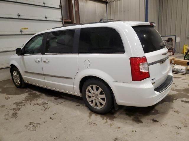 2016 Chrysler Town & Country Touring