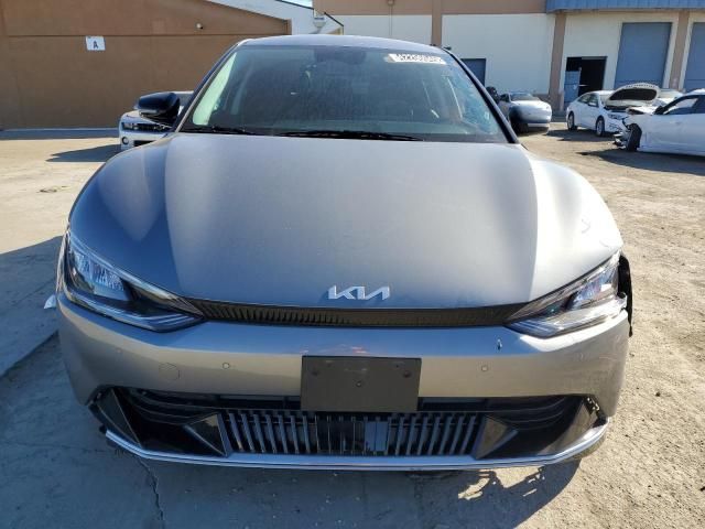 2024 KIA EV6 Light