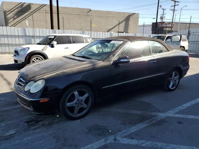 2005 Mercedes-Benz CLK 320