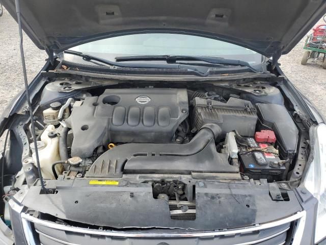 2010 Nissan Altima Base