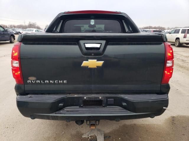 2013 Chevrolet Avalanche LT