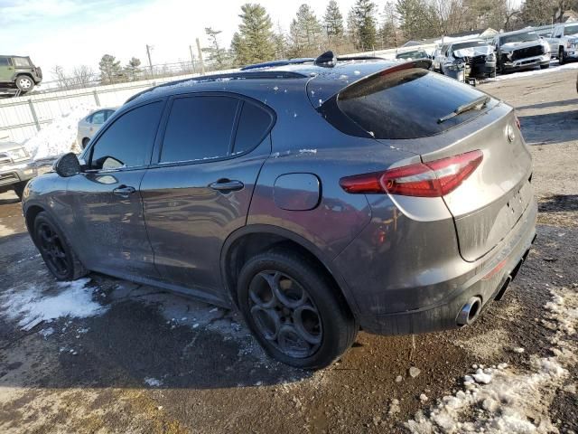 2018 Alfa Romeo Stelvio Sport