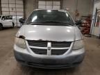 2005 Dodge Caravan SE