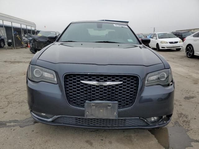 2019 Chrysler 300 S