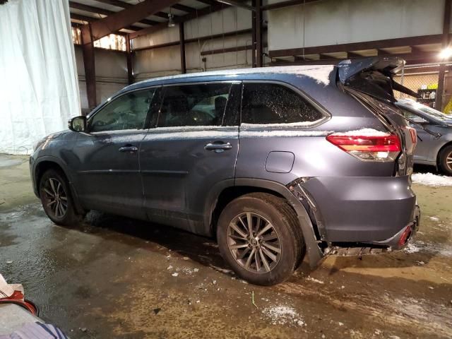 2019 Toyota Highlander SE