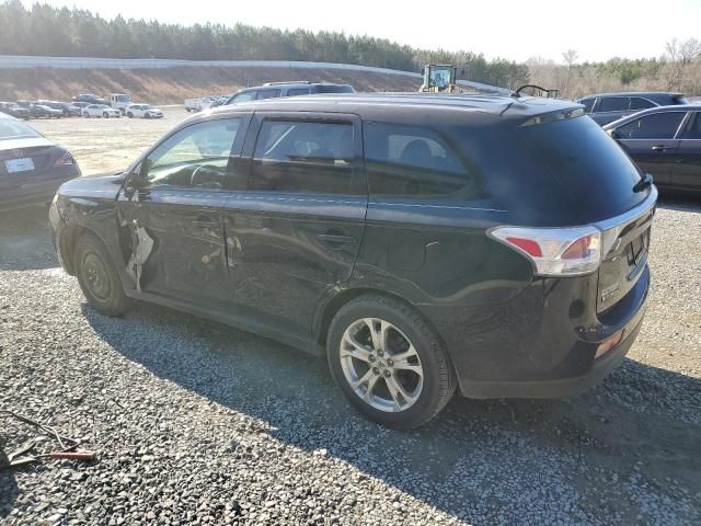 2014 Mitsubishi Outlander SE