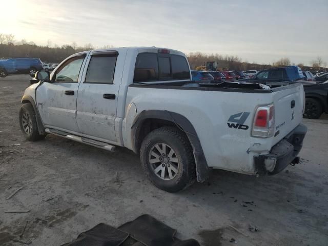 2006 Mitsubishi Raider Durocross