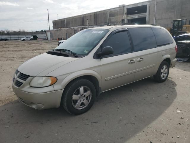 2005 Dodge Grand Caravan SXT