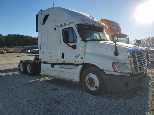 2011 Freightliner Cascadia 125