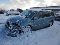 Salvage cars for sale at Wayland, MI auction: 2008 Chrysler Town & Country Touring