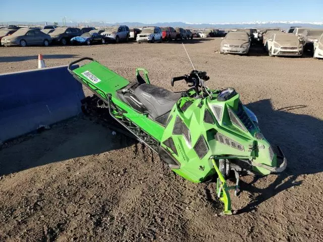 2017 Arctic Cat Snowmobile