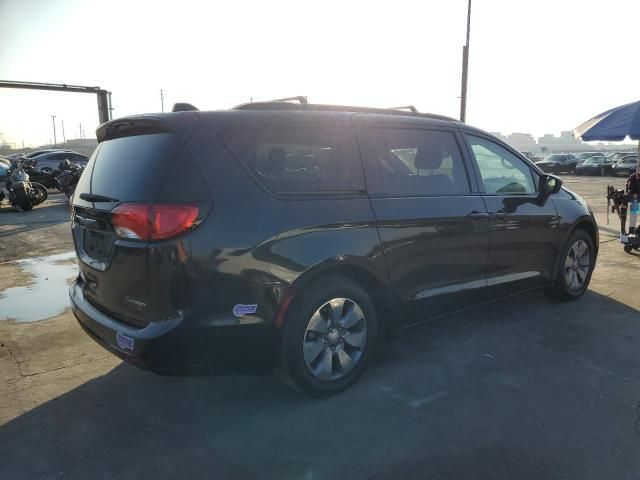 2018 Chrysler Pacifica Hybrid Limited