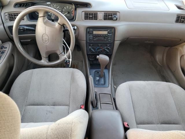 2001 Toyota Camry CE